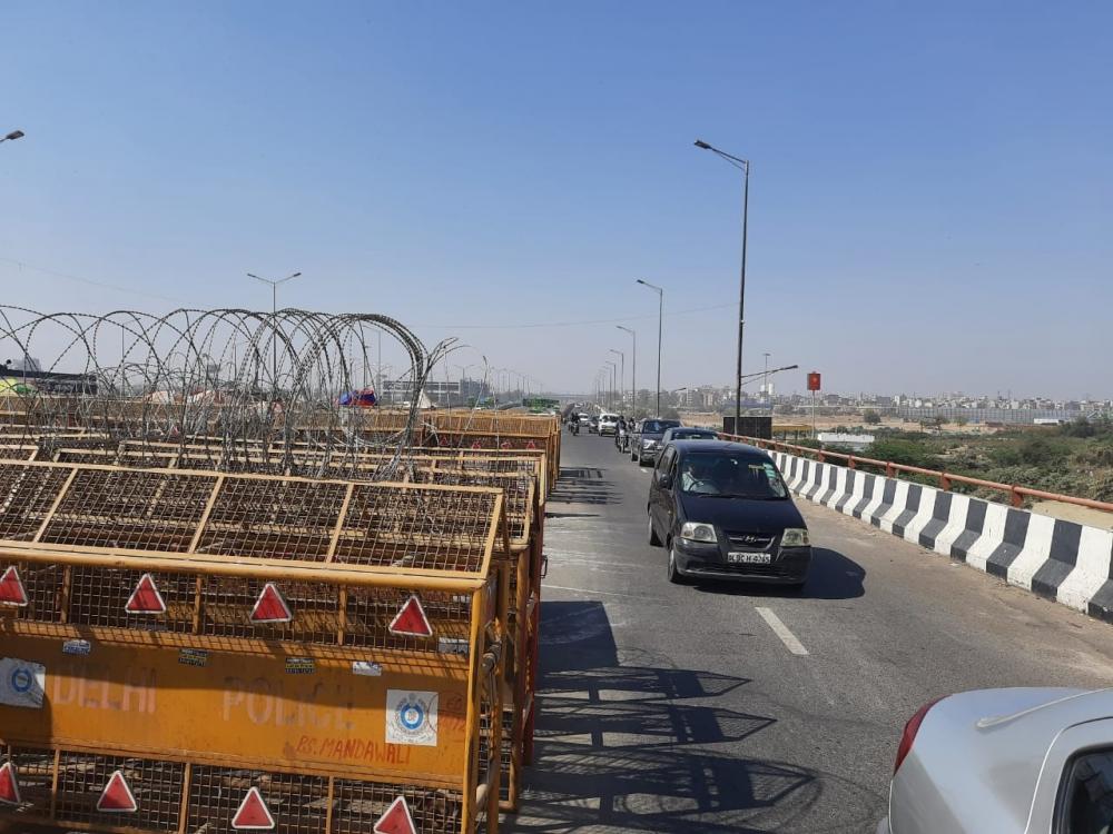 The Weekend Leader - No traffic disruption at UP-Delhi Chilla border